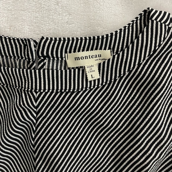 Top - Picture 2 of 2